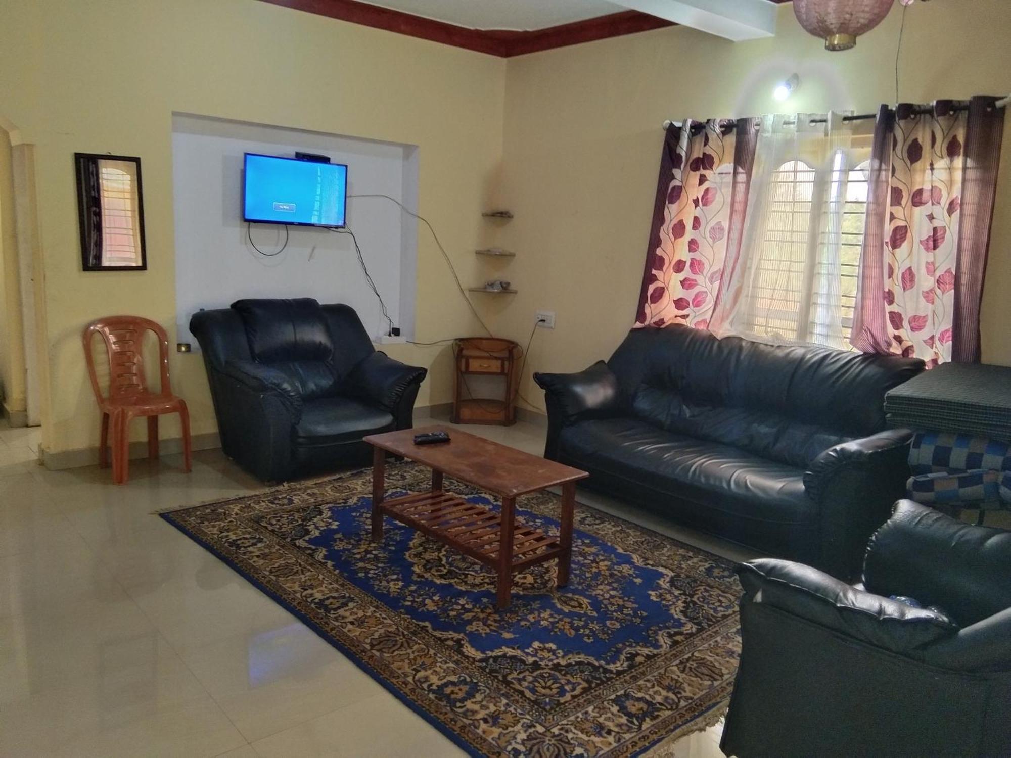 Samz Estate Stay 2Bhk Madikeri Exterior photo